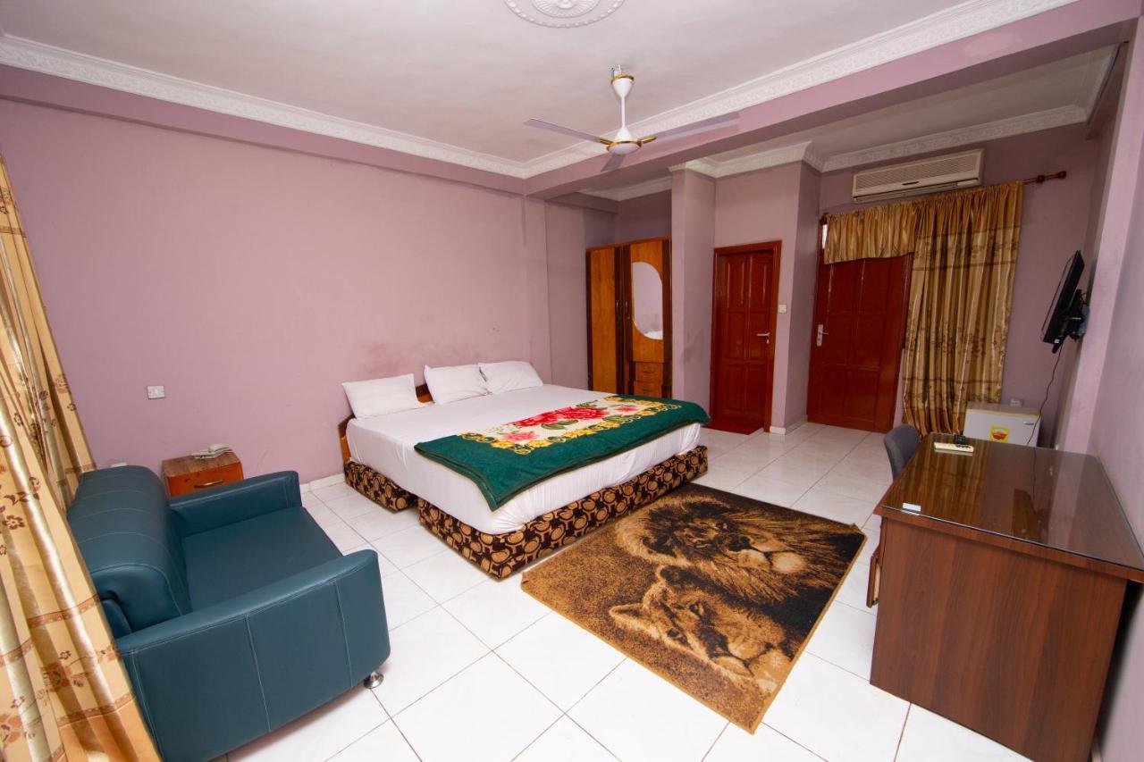 Pemicsa Hotel Accra Spintex Extérieur photo