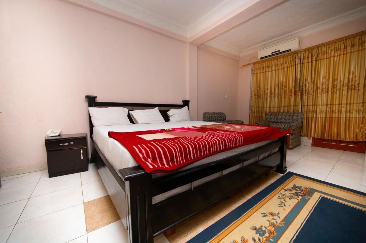 Pemicsa Hotel Accra Spintex Extérieur photo