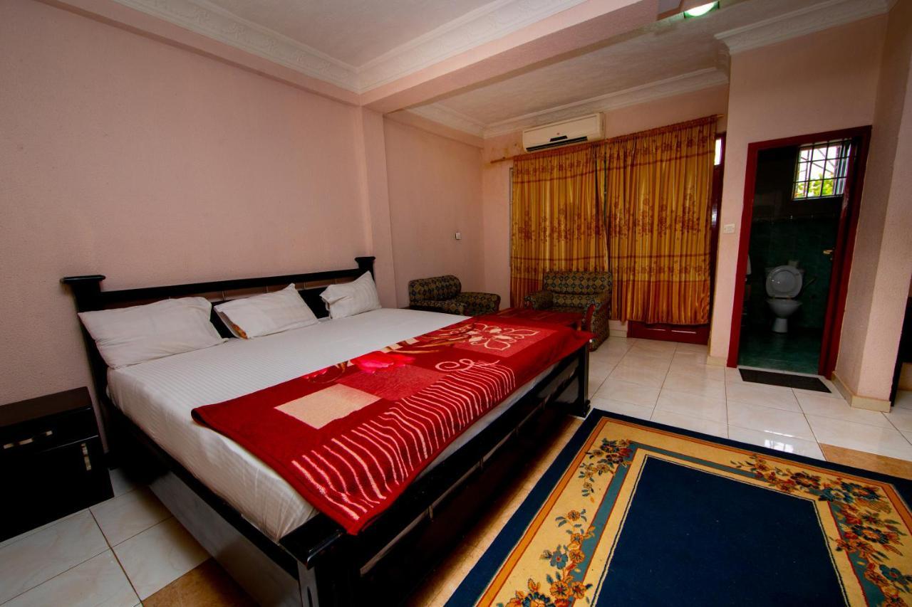 Pemicsa Hotel Accra Spintex Extérieur photo