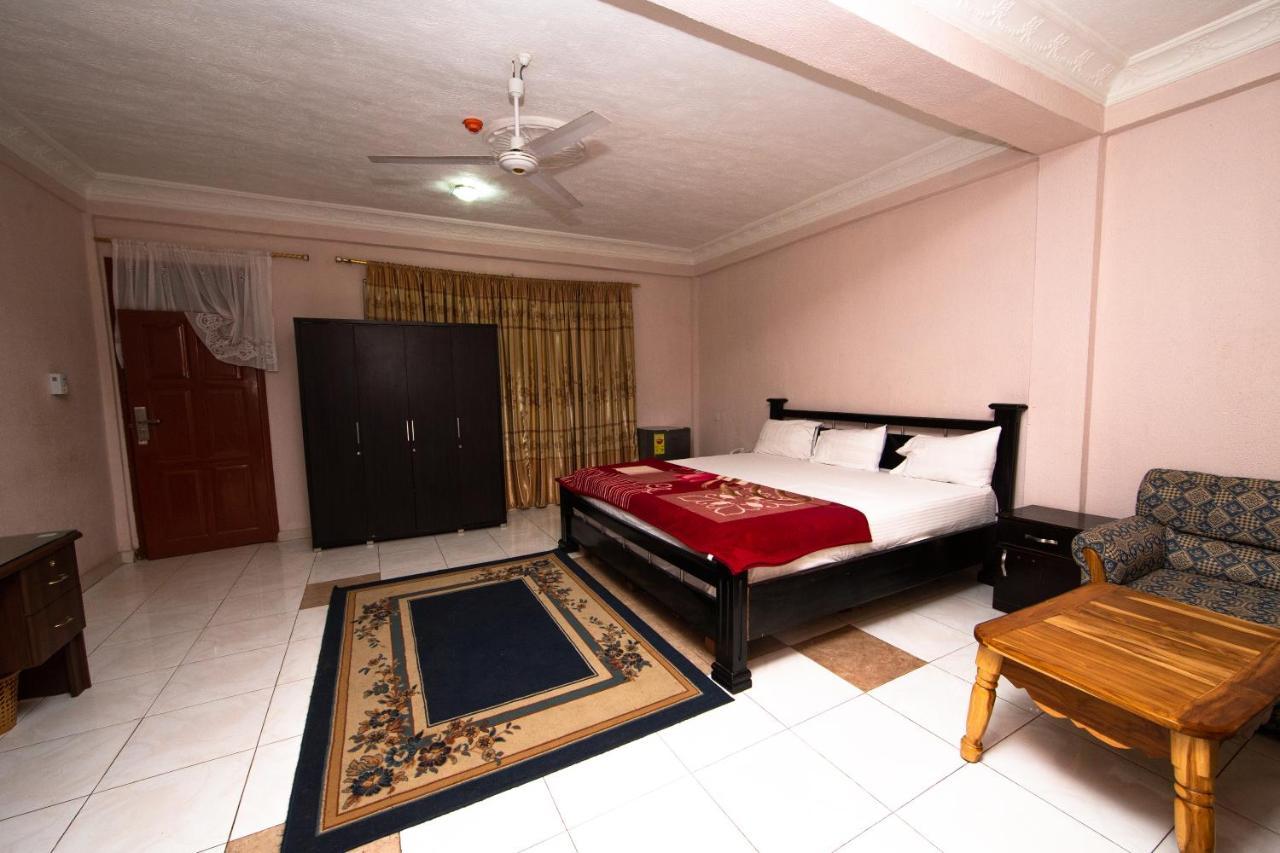 Pemicsa Hotel Accra Spintex Extérieur photo