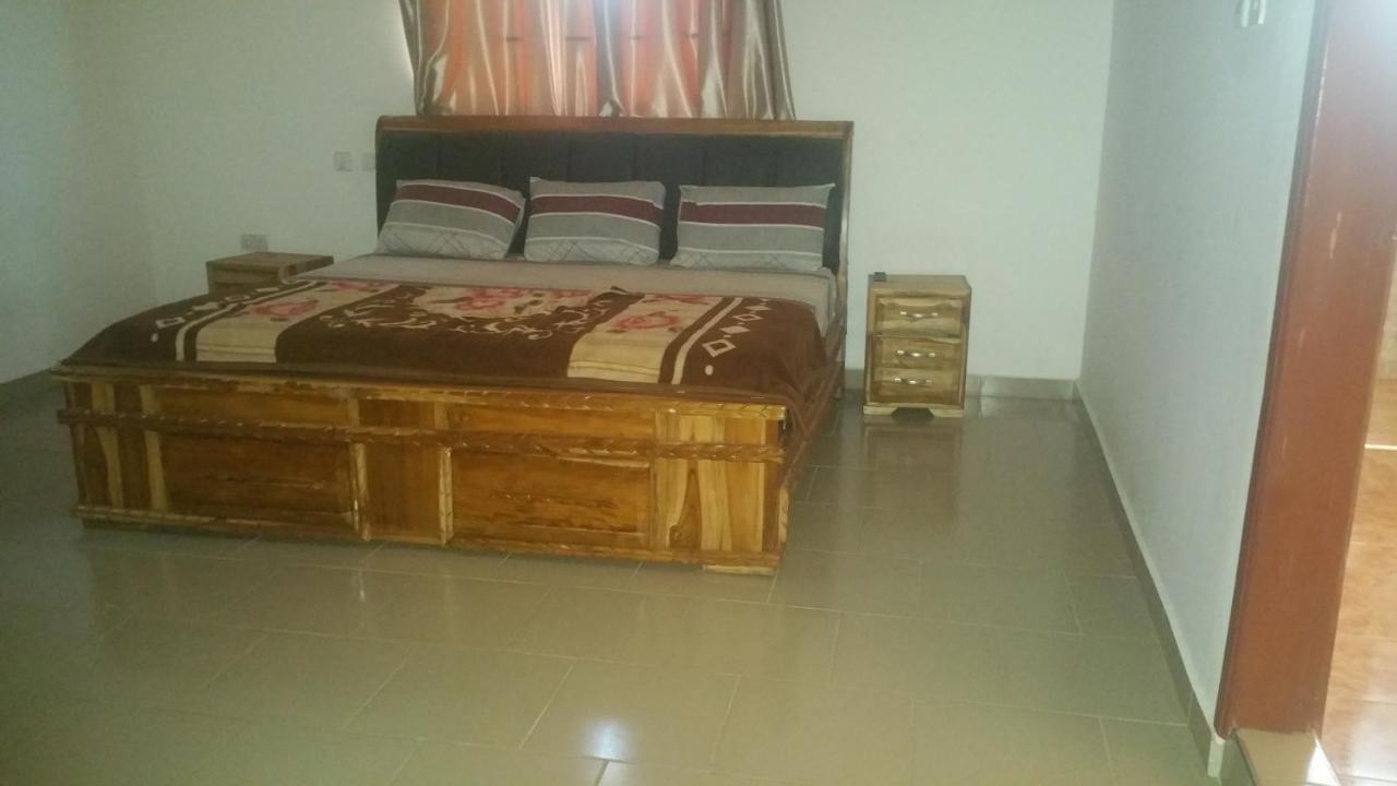 Pemicsa Hotel Accra Spintex Extérieur photo